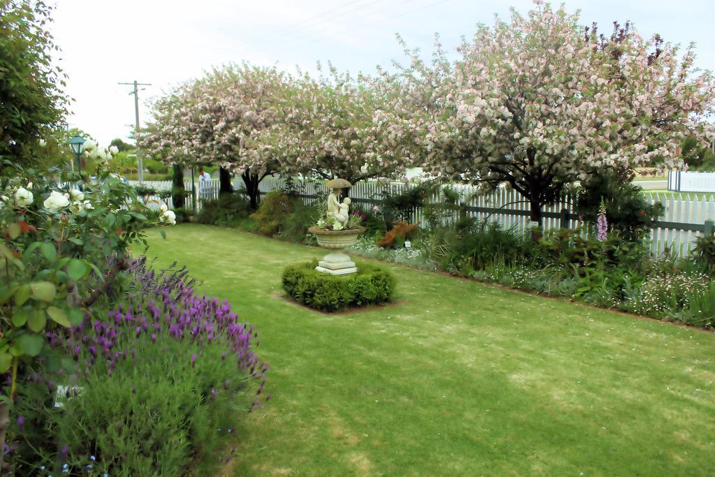 Dalfruin B&B Bairnsdale Bagian luar foto